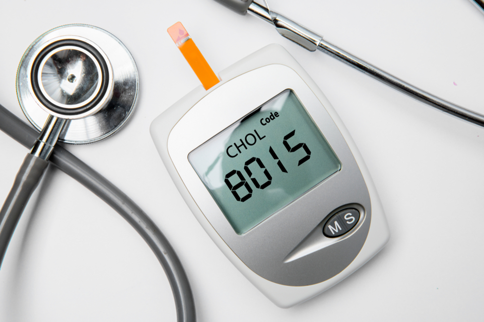 cholesterol monitoring device